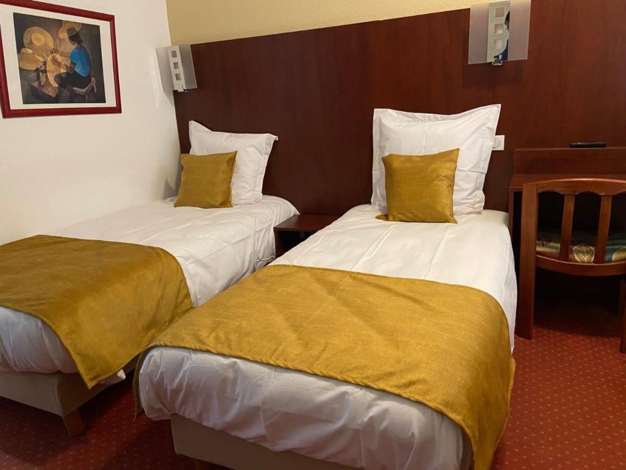 Hotel De Lisieux 卢德 外观 照片