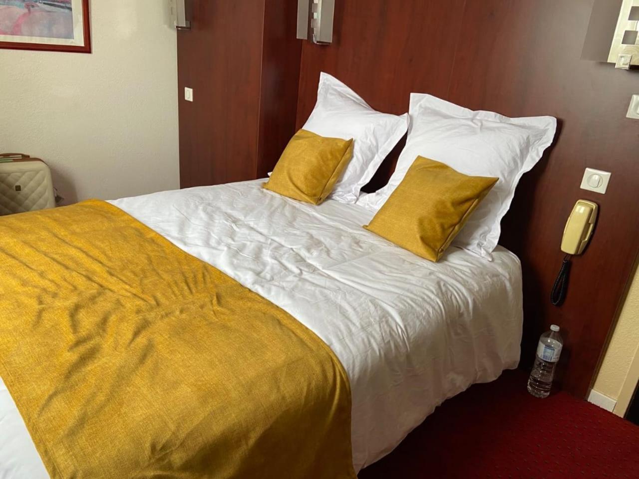 Hotel De Lisieux 卢德 外观 照片